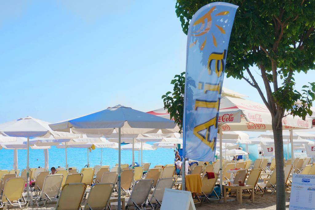 Alia Palace Hotel - Adults Only 16+ Chalkidiki Luaran gambar Beach in Agia Napa