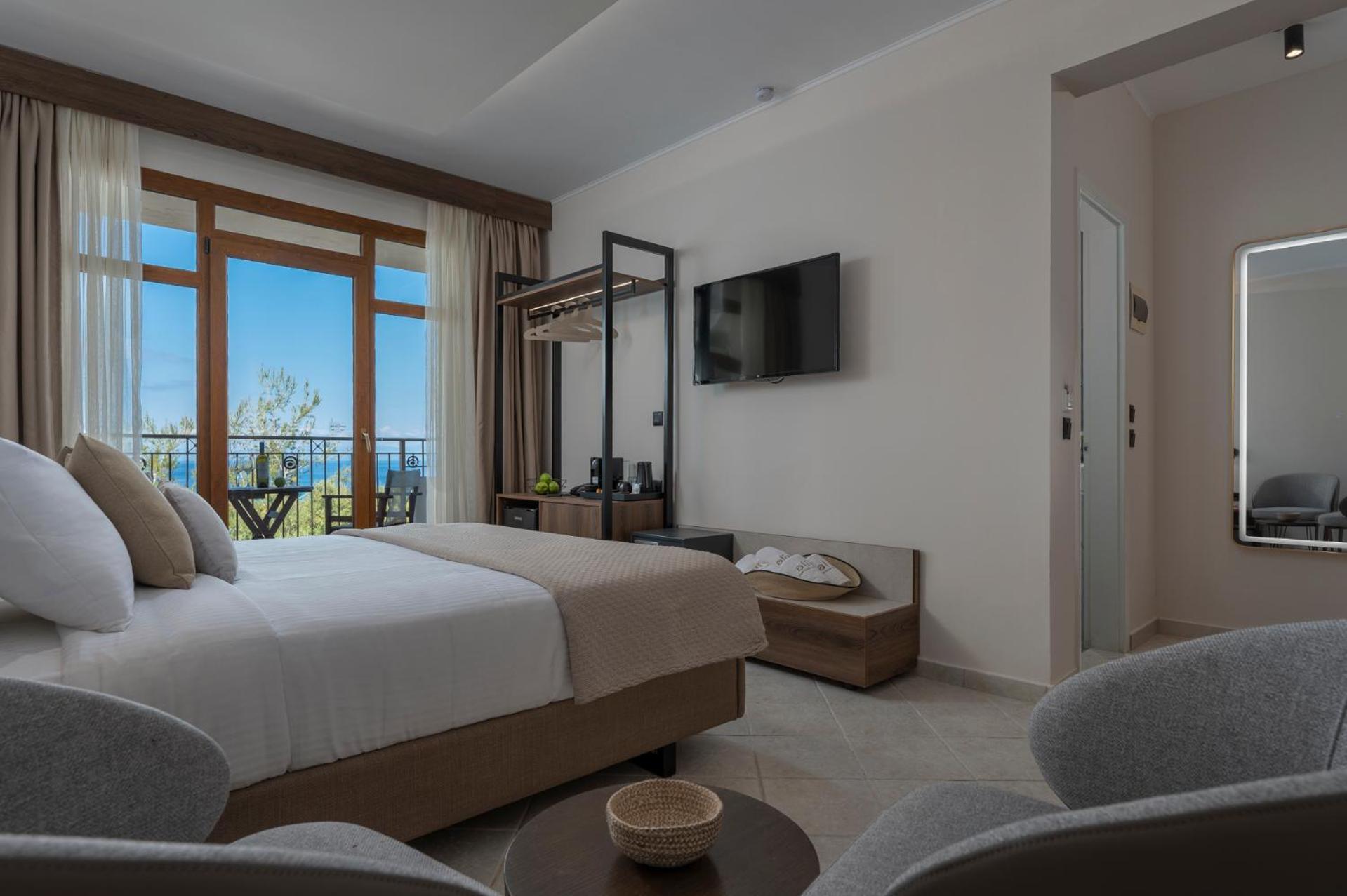 Alia Palace Hotel - Adults Only 16+ Chalkidiki Luaran gambar Deluxe Room