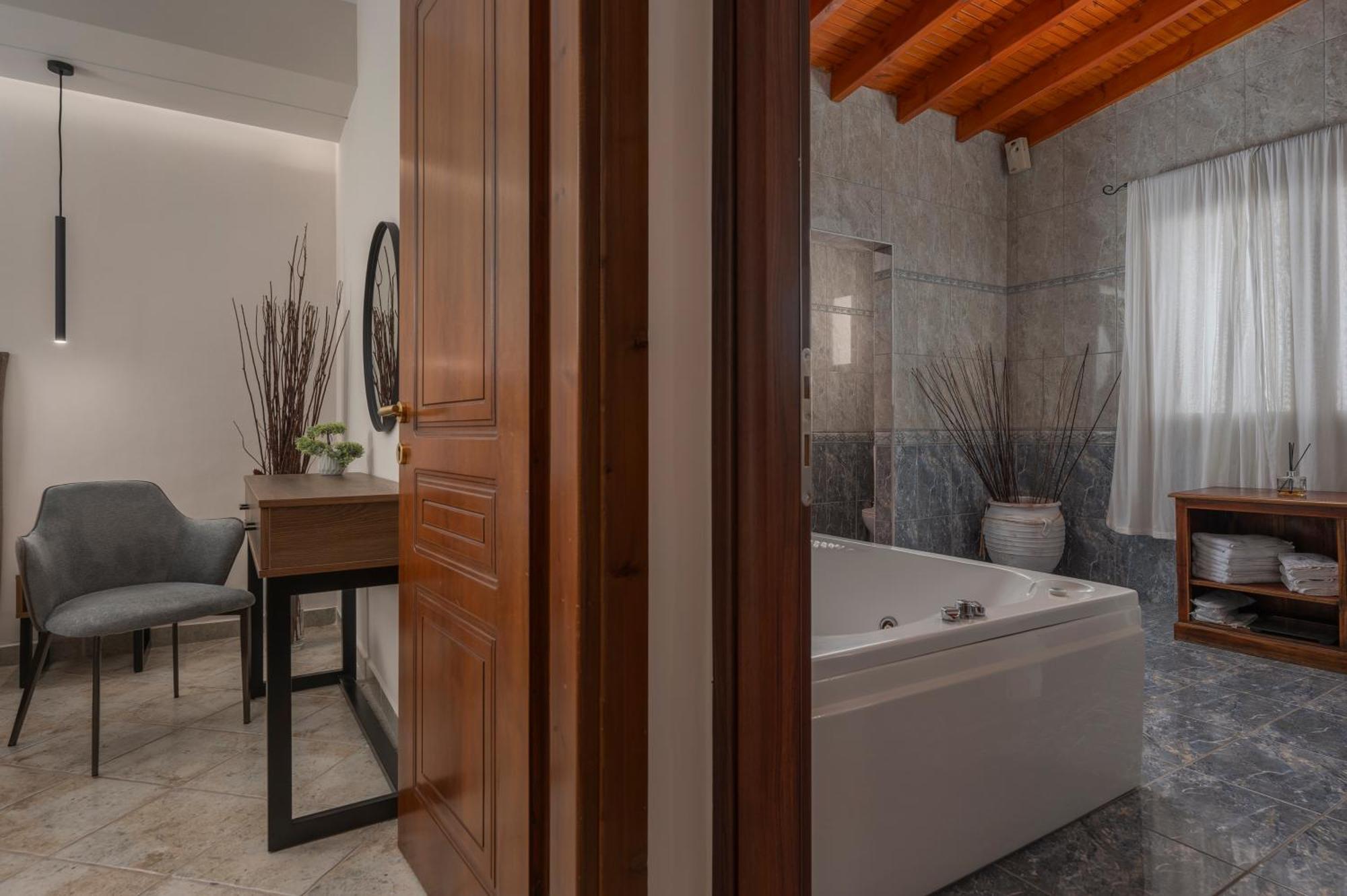 Alia Palace Hotel - Adults Only 16+ Chalkidiki Luaran gambar Bathroom