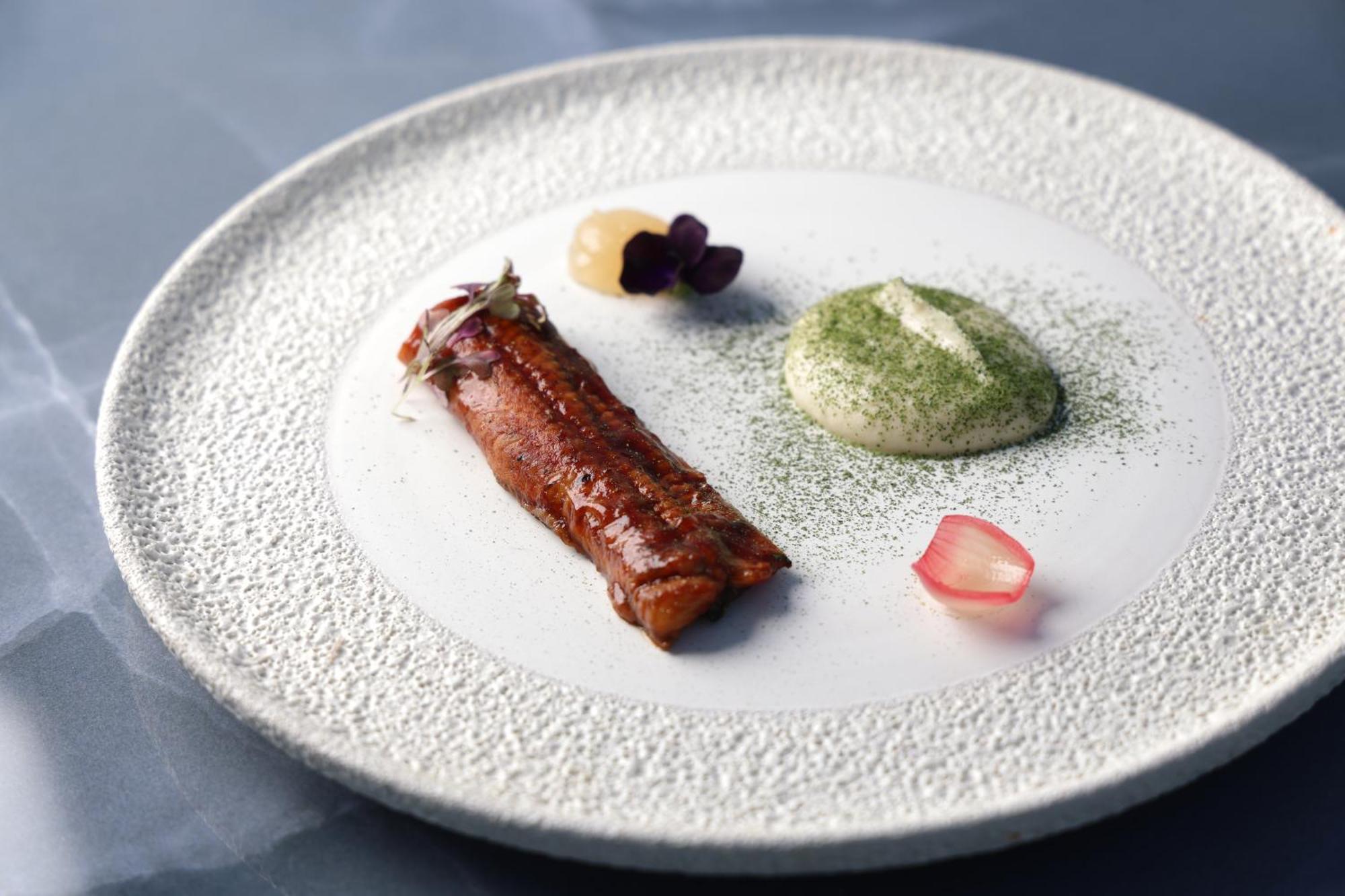 Alia Palace Hotel - Adults Only 16+ Chalkidiki Luaran gambar A dish from the restaurant